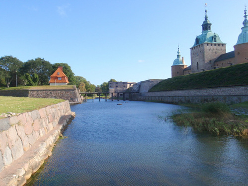 Beyond the Walls of Kalmar Slot.